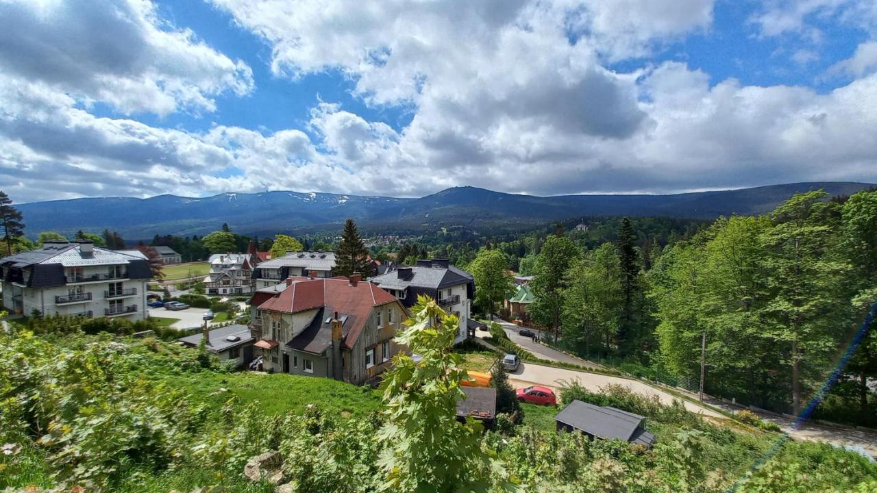 Waniliowe Zacisze Apartment Jelenia Gora Bagian luar foto